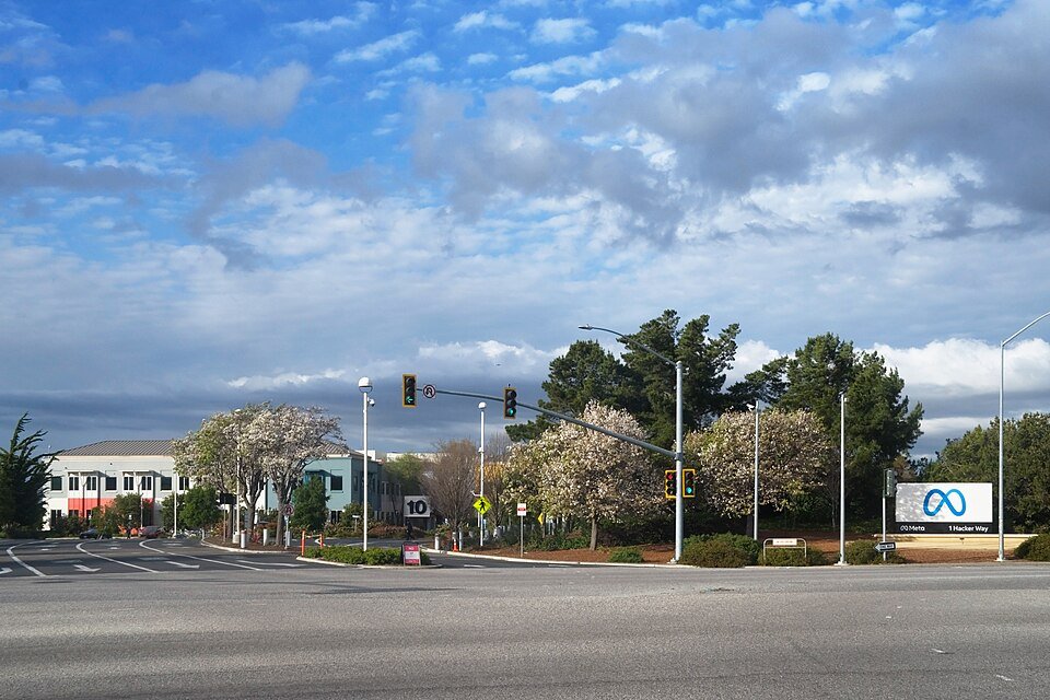 Foto de arquivo da entrada da sede da Meta em Menlo Park, Califórnia, em março de 2022.
