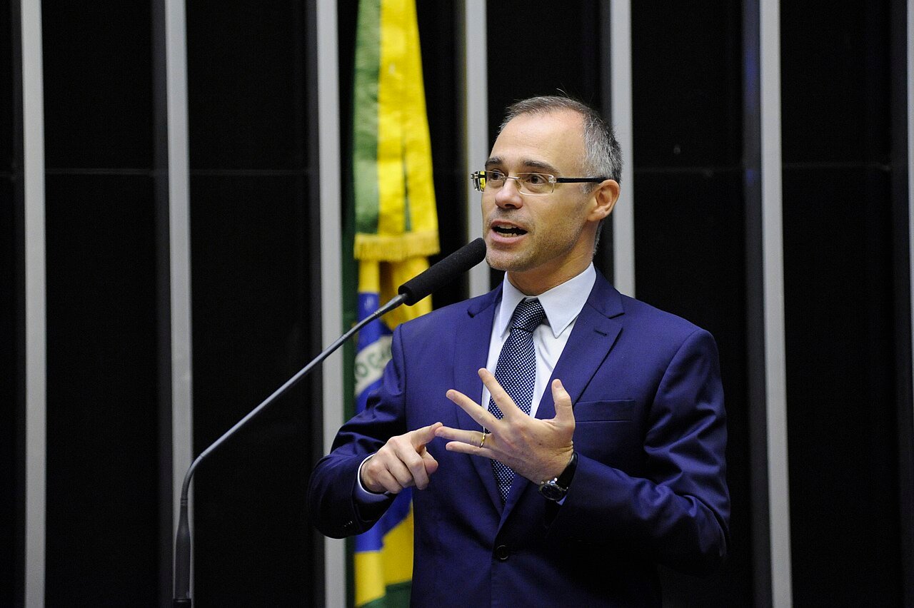 André Mendonça em discurso na Câmara dos Deputados em 21 de março de 2019; foto de arquivo.